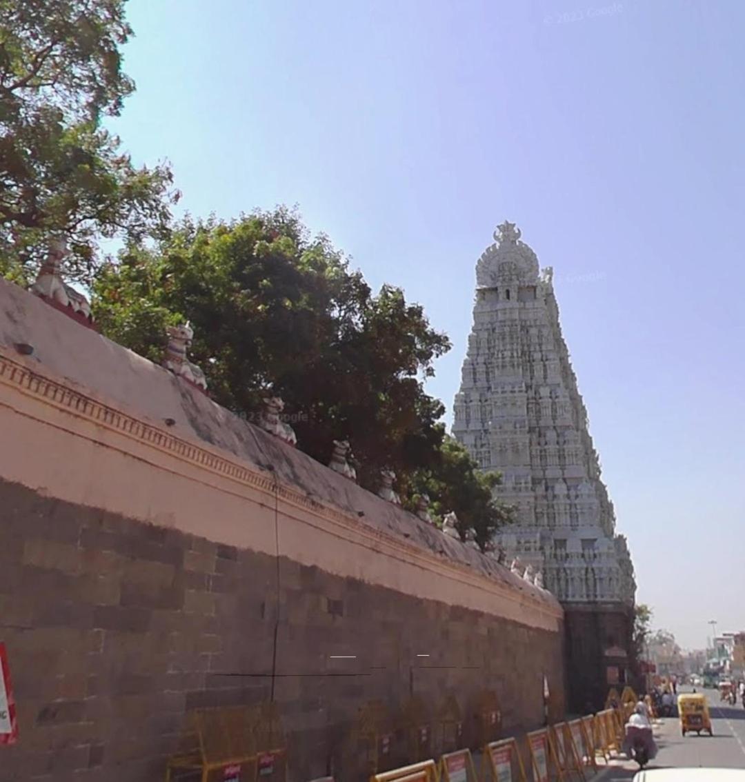 Saptagiri House Hotell Tiruvannāmalai Eksteriør bilde